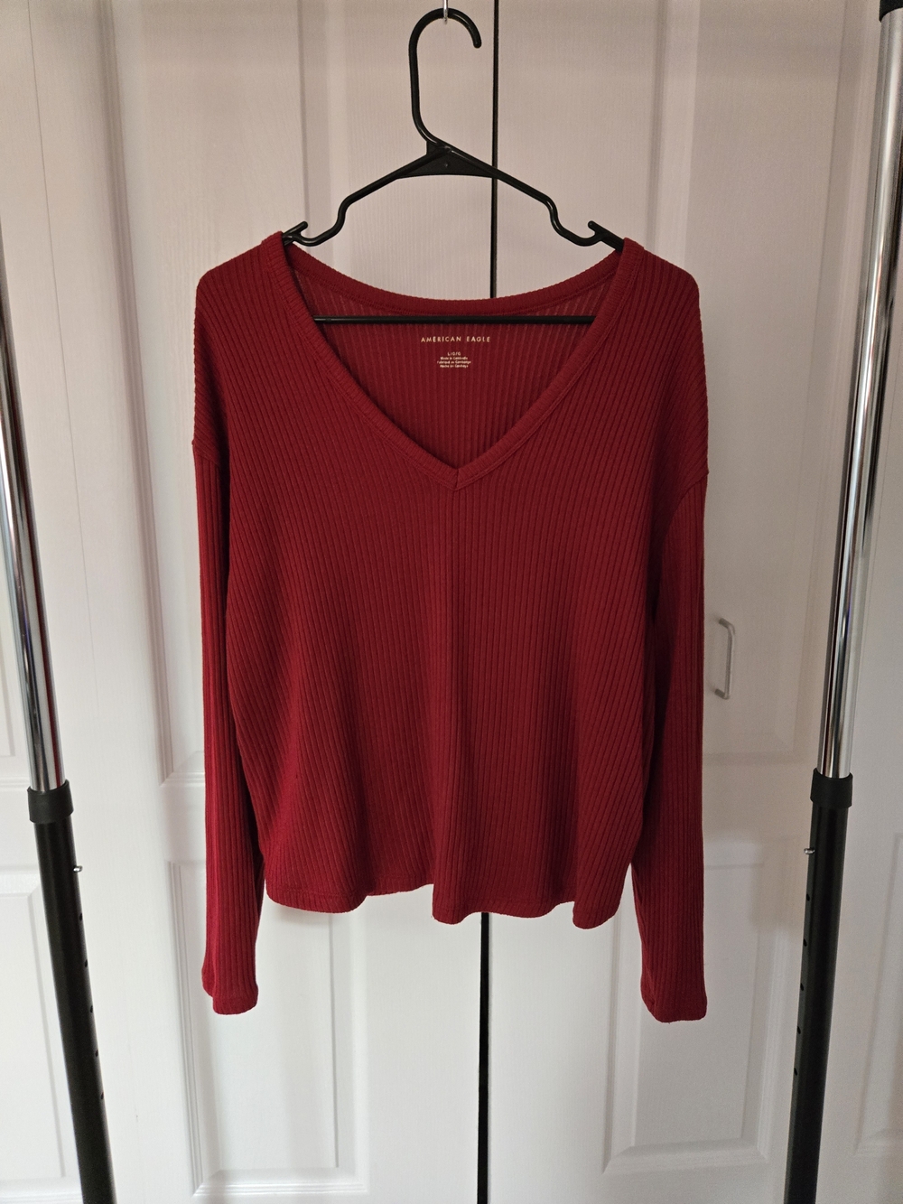 American Eagle Ribbed V-Neck Blouse - Red